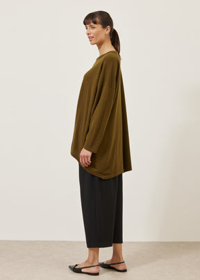 smaller front larger back round neck sweater - long
