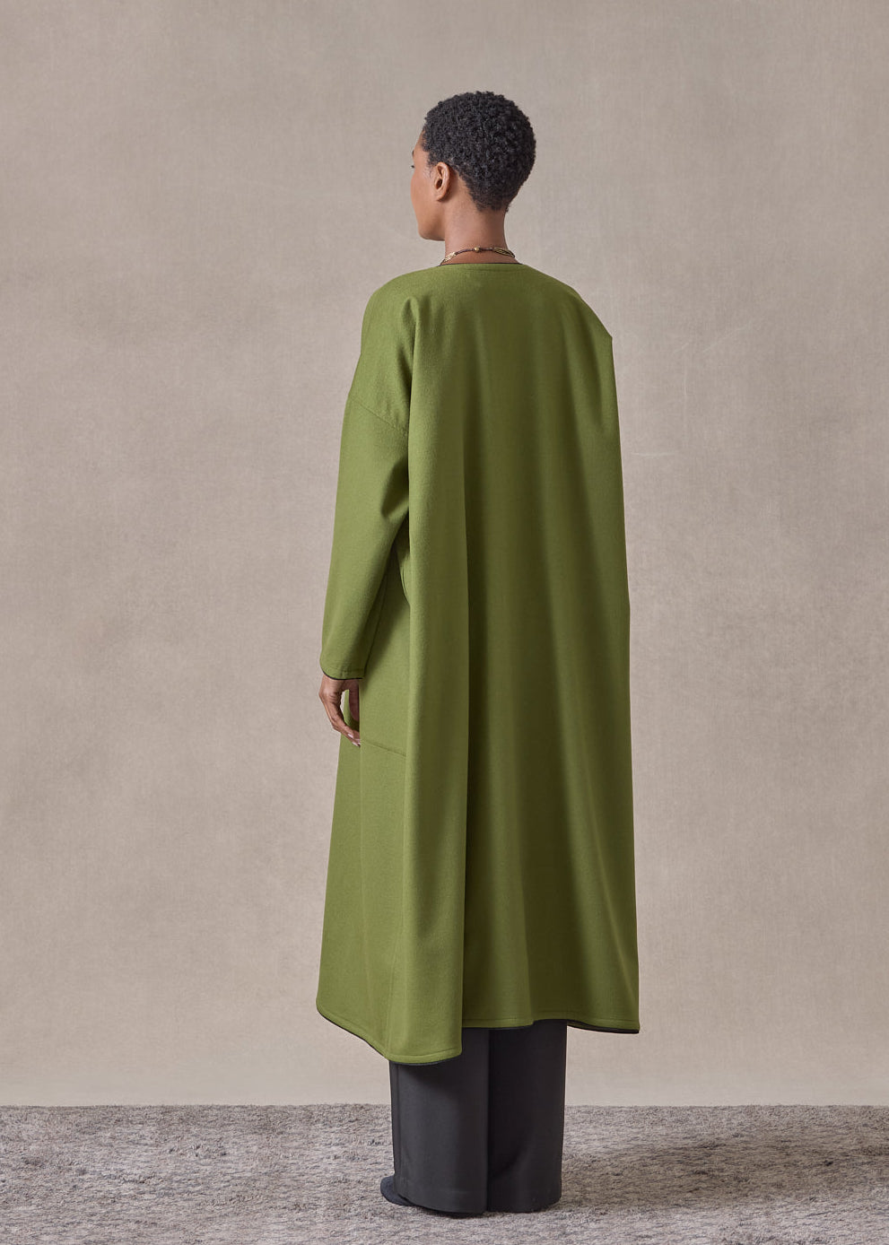 cashmere wide a-line v-neck coat (with piped edge)