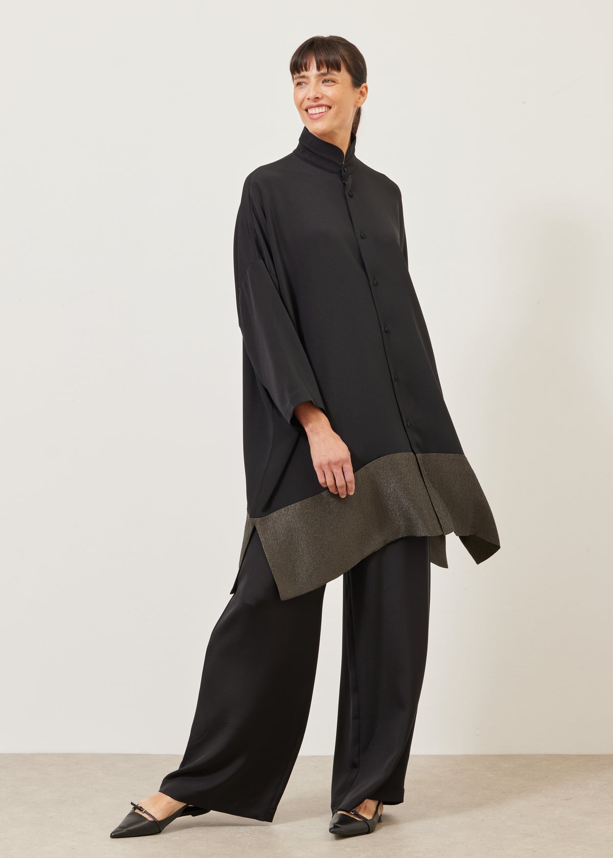 wide double stand collar shirt - very long with slits