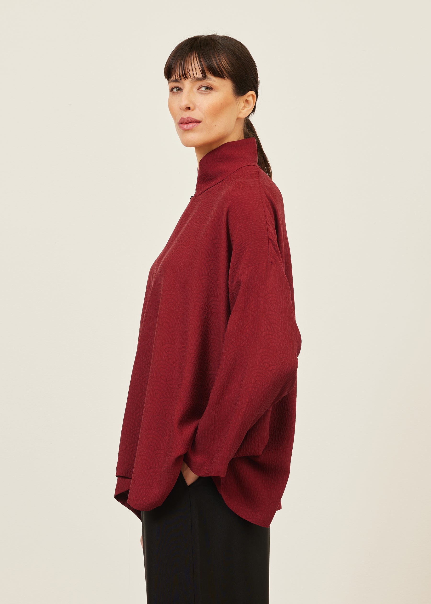 wide A-line shirt with chinese collar - mid plus