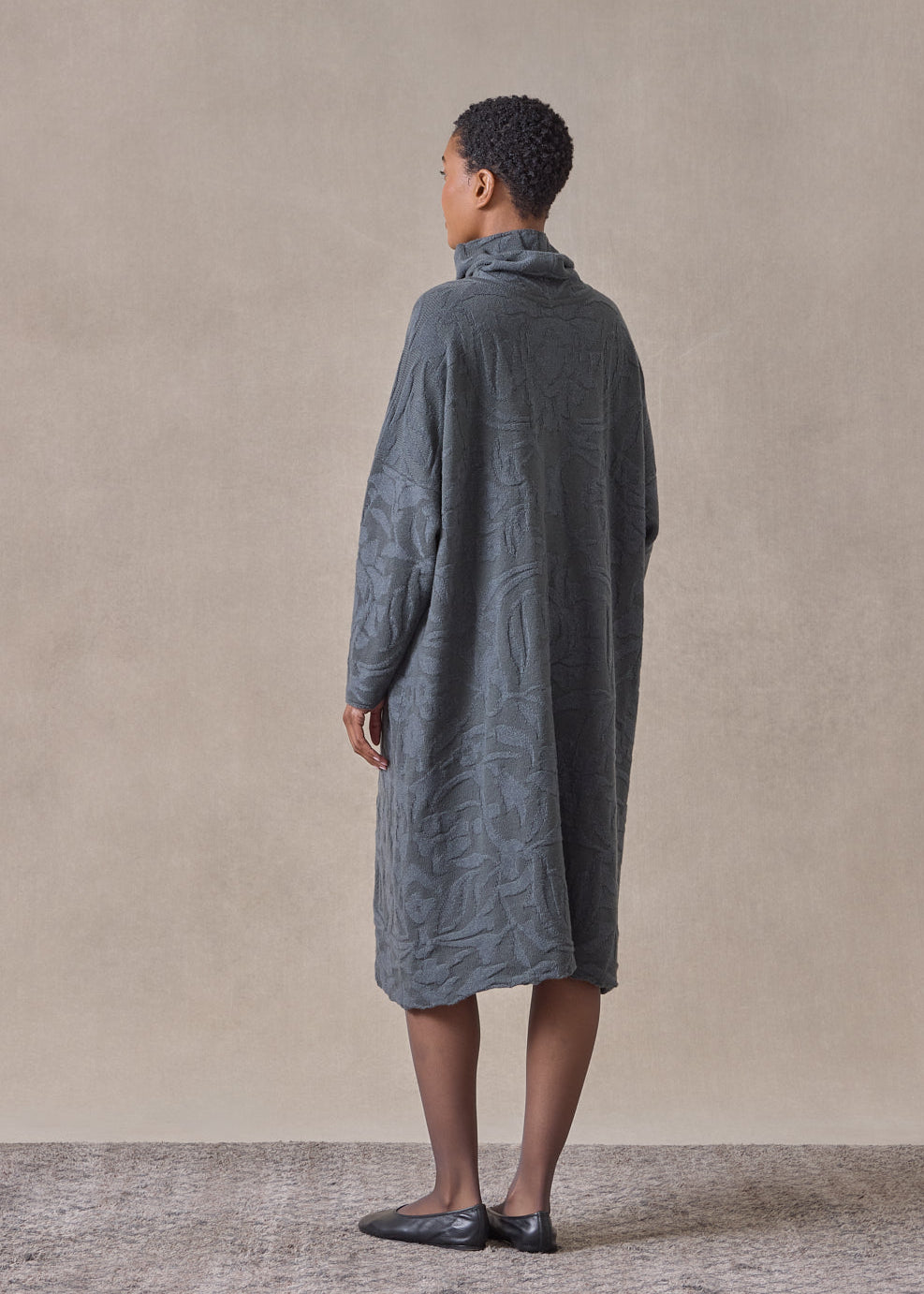 cashmere wide a-line scrunch neck knit dress (lavagrey)