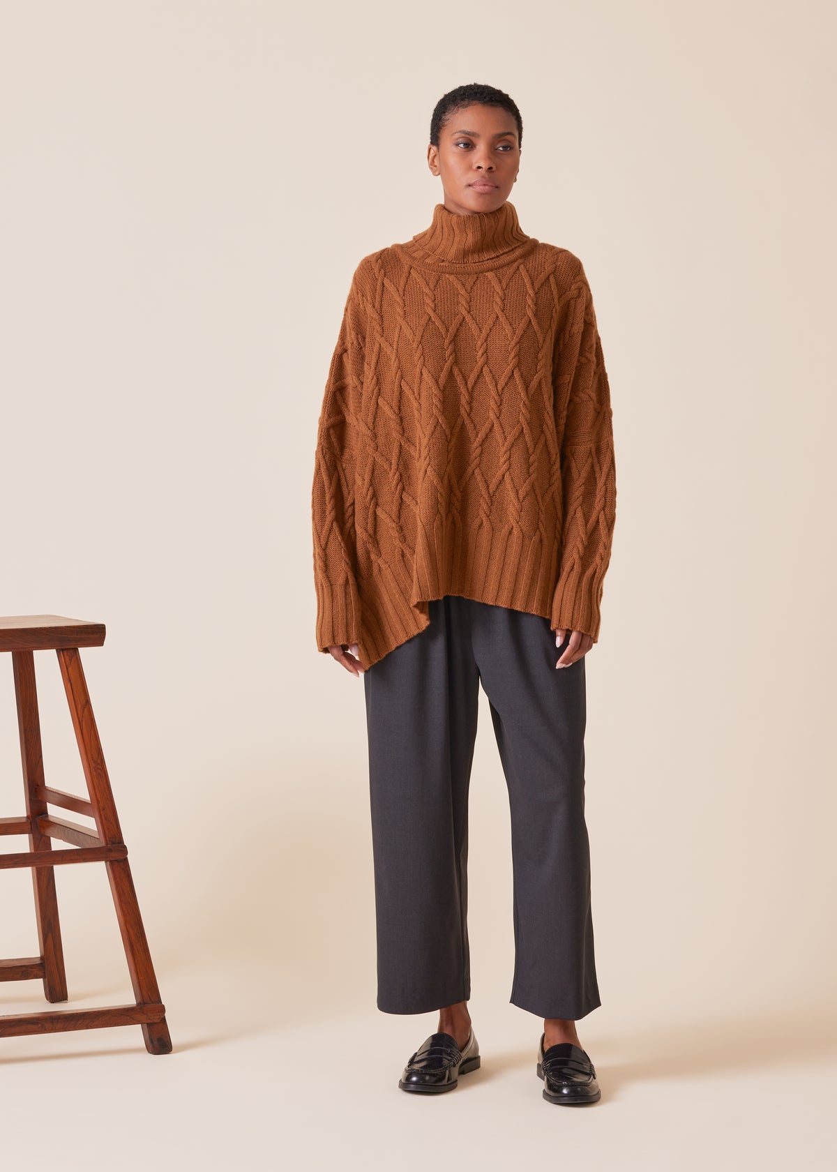 cashmere roll neck sweater - mid plus