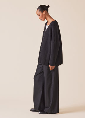 cashmere 3/4 width V neck button cardigan - mid