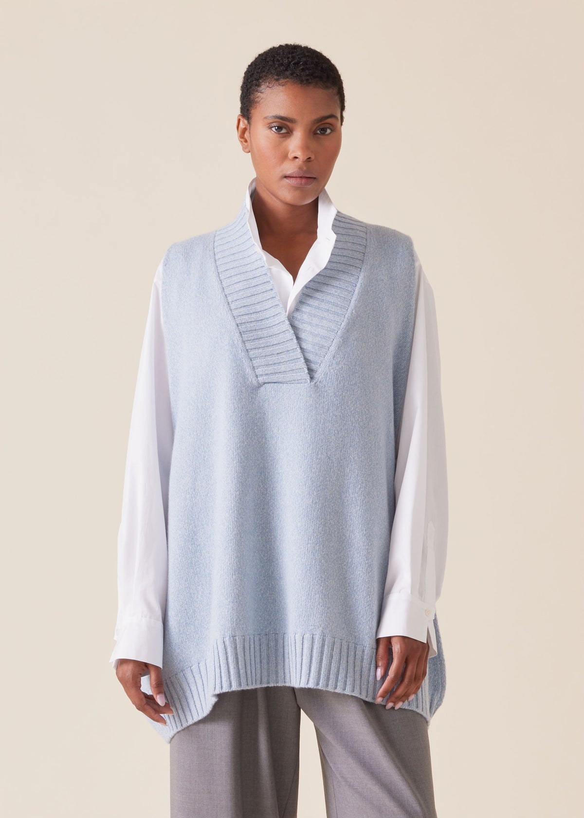 cashmere a-line sleeveless v neck sweater - mid plus