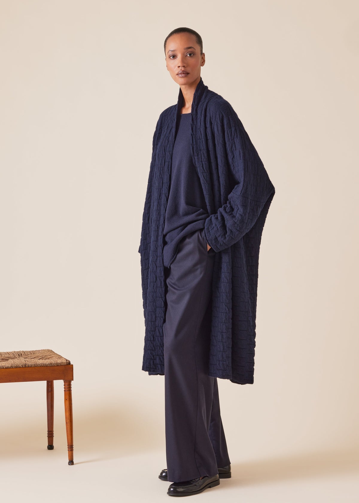 cashmere knitted wide scrunch shawl collar cardigan - 3/4 length (navy)