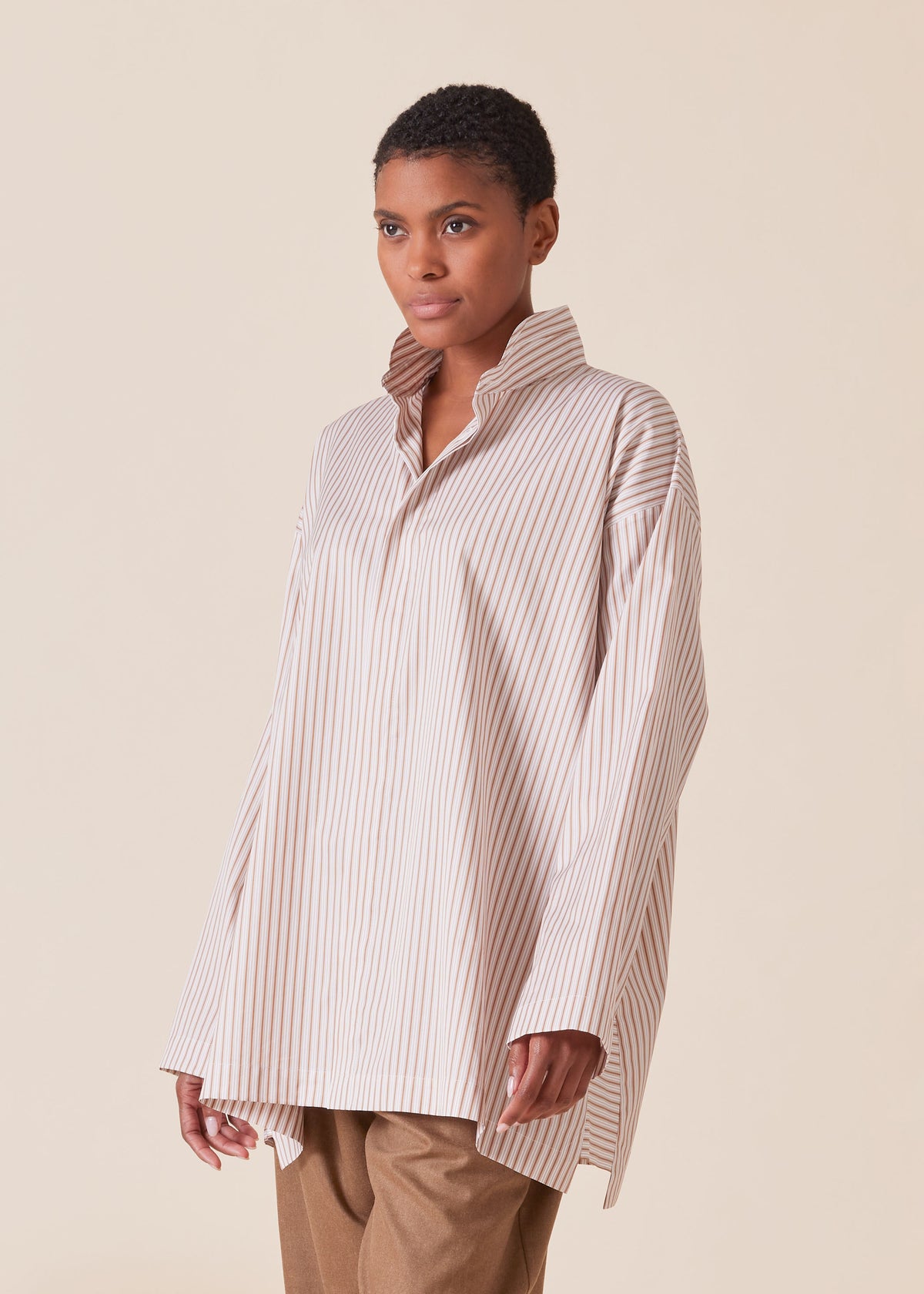 cotton slim a-line double stand collar shirt with stepped insert - long