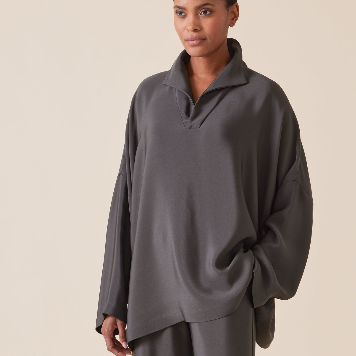 silk imperial tunic with open stand collar - mid plus