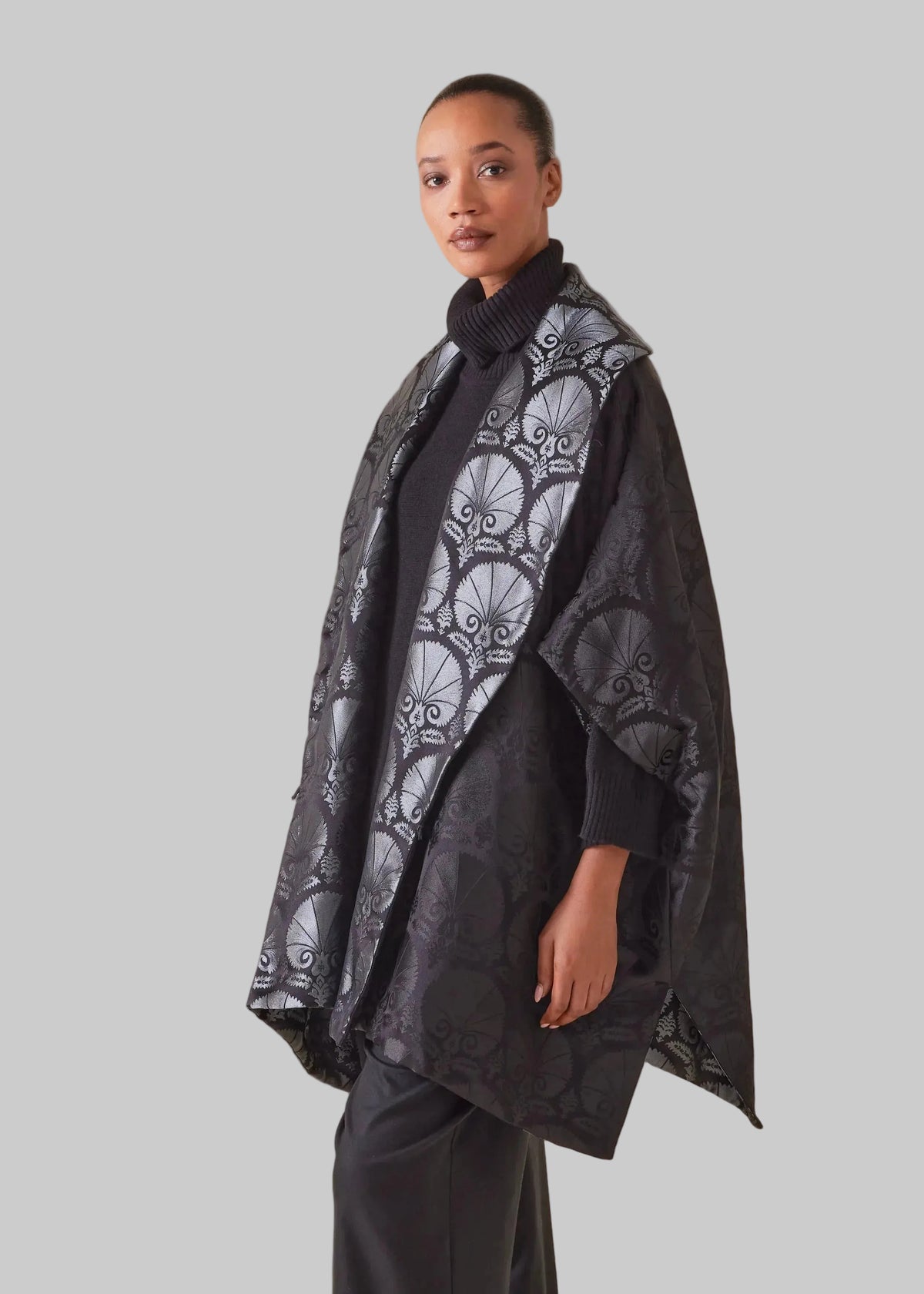 silk mix sloped shoulder shawl collar sleeveless jacket - long plus (reversible)