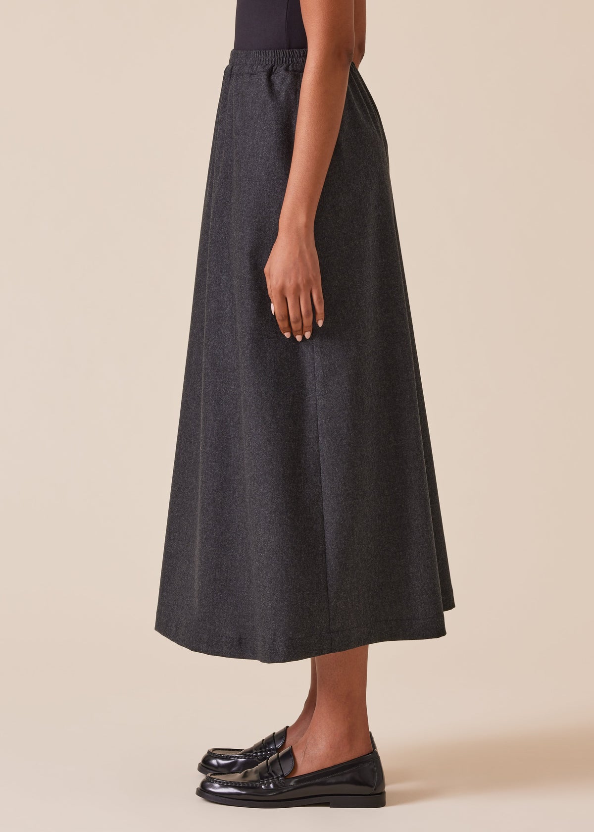 wool cashmere mix A-line skirt (charcoal)