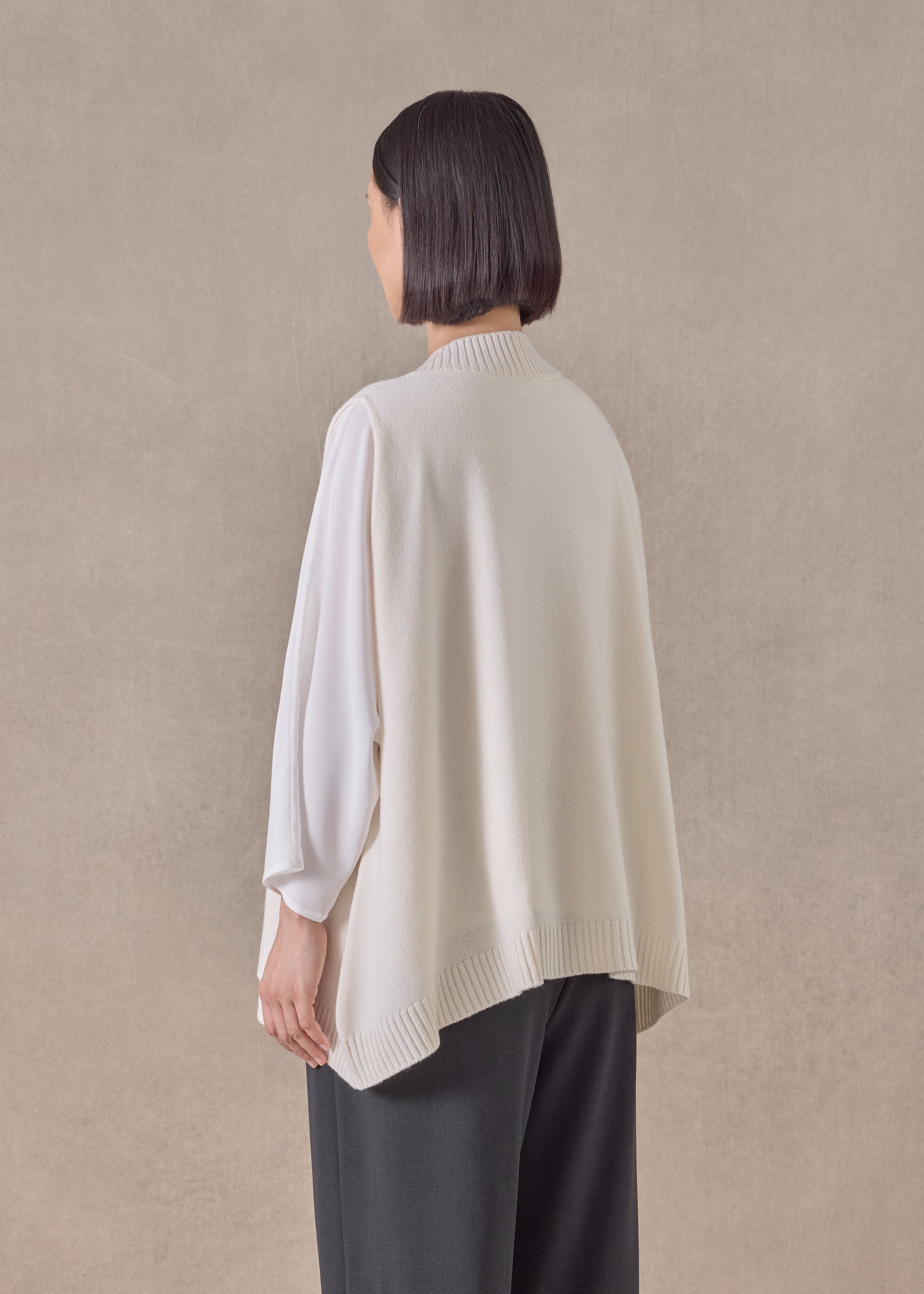 cashmere a-line sleeveless deep v-neck sweater - mid plus
