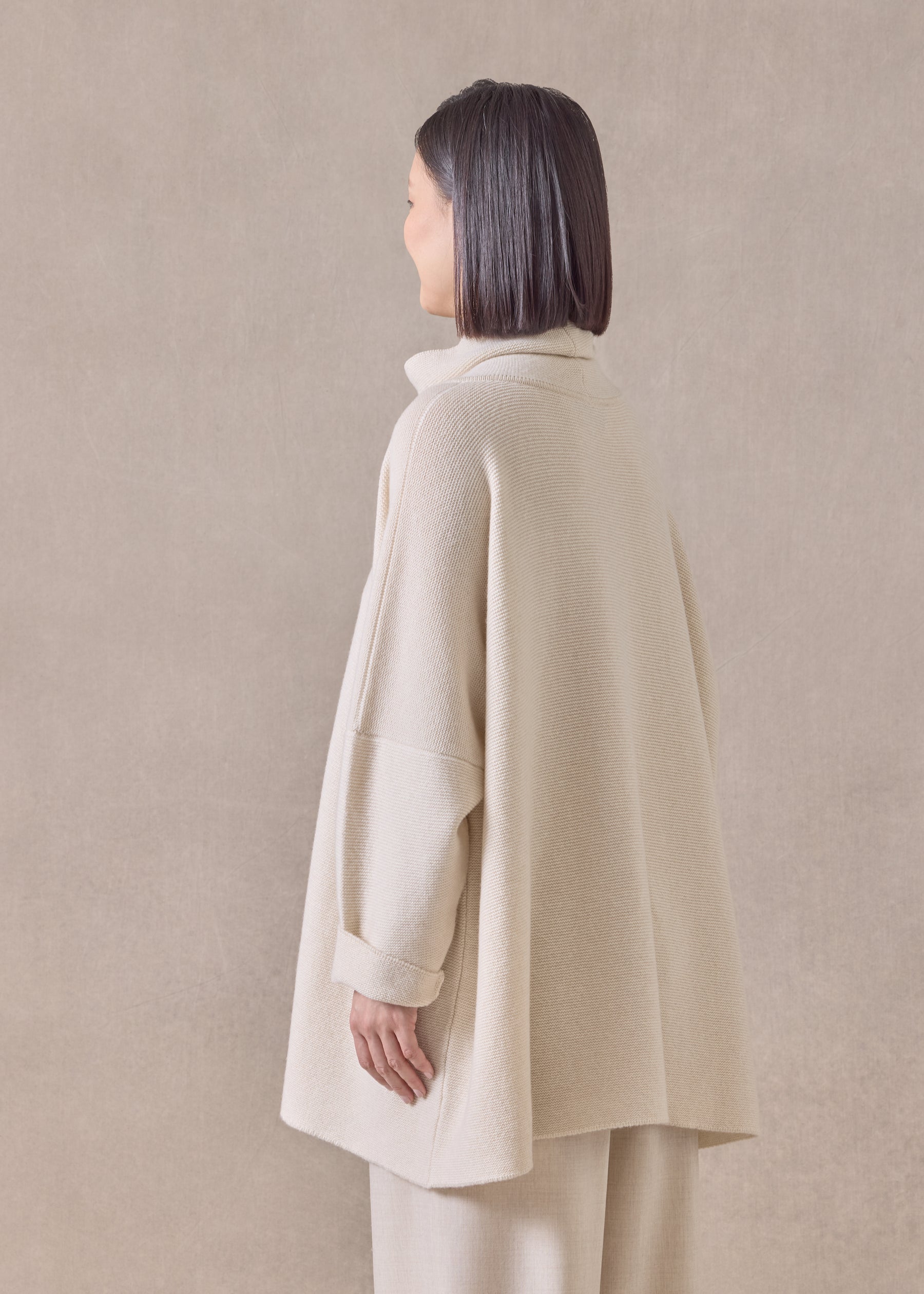cashmere slim sleeve monks top - long