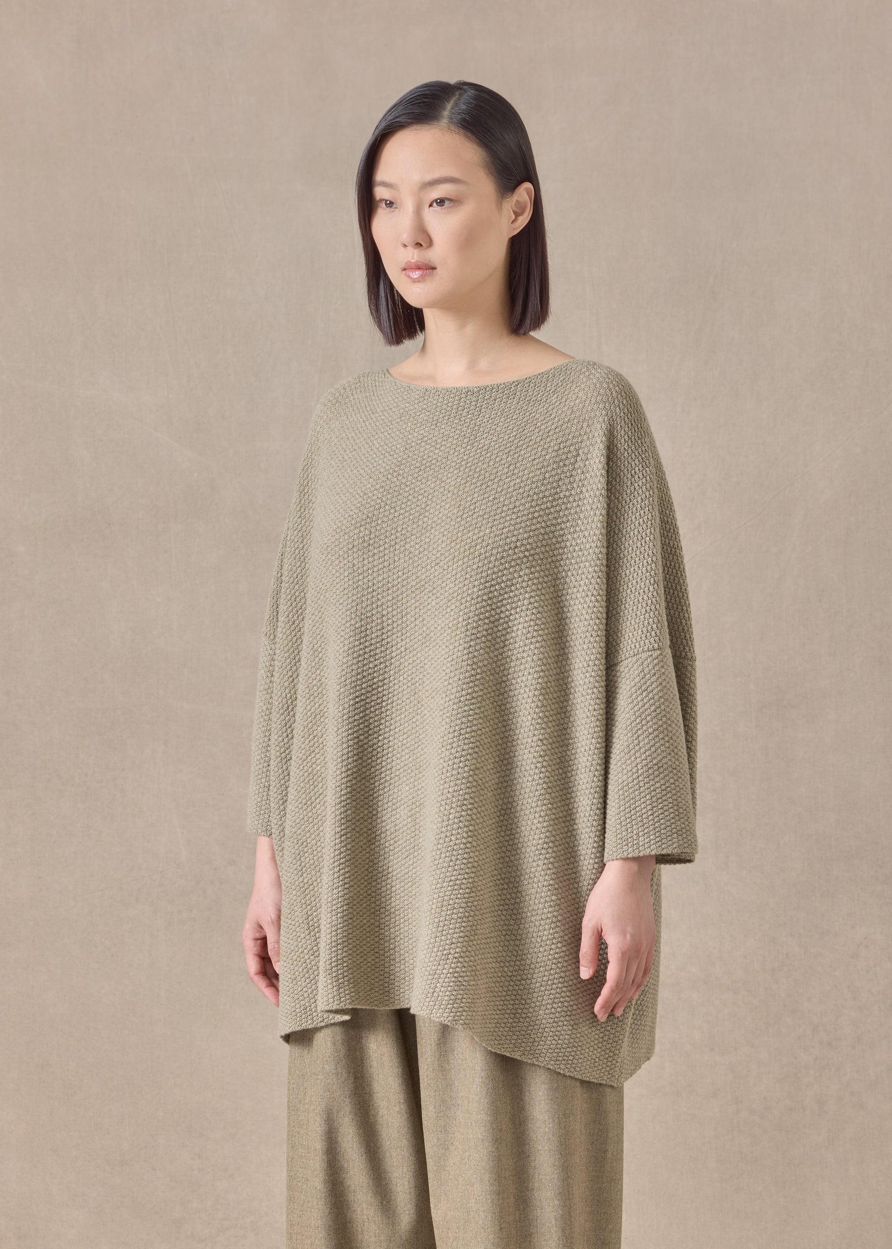 cashmere square 3/4 sleeve  top - long