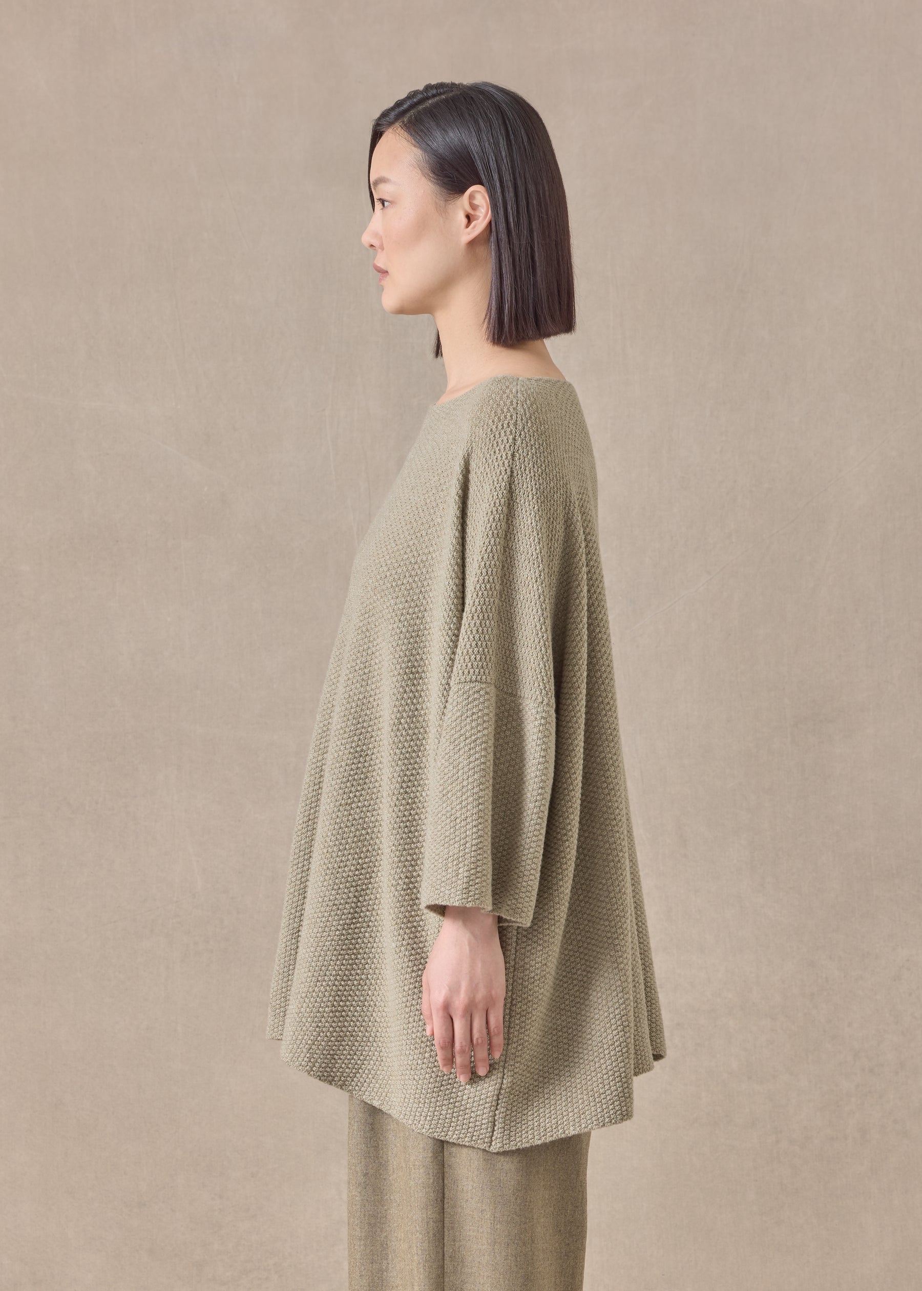 cashmere square 3/4 sleeve  top - long