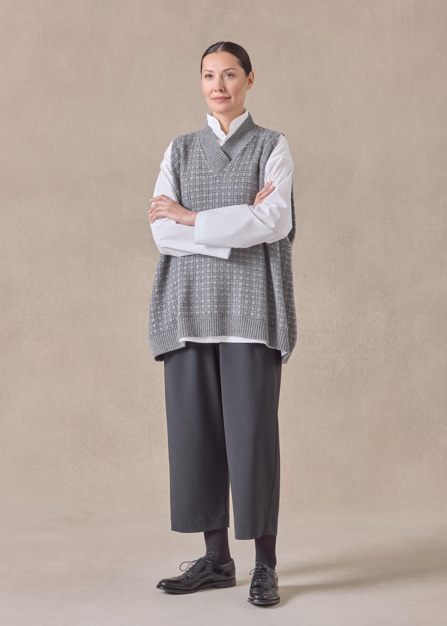 cashmere sleeveless a-line cross over V neck - mid plus
