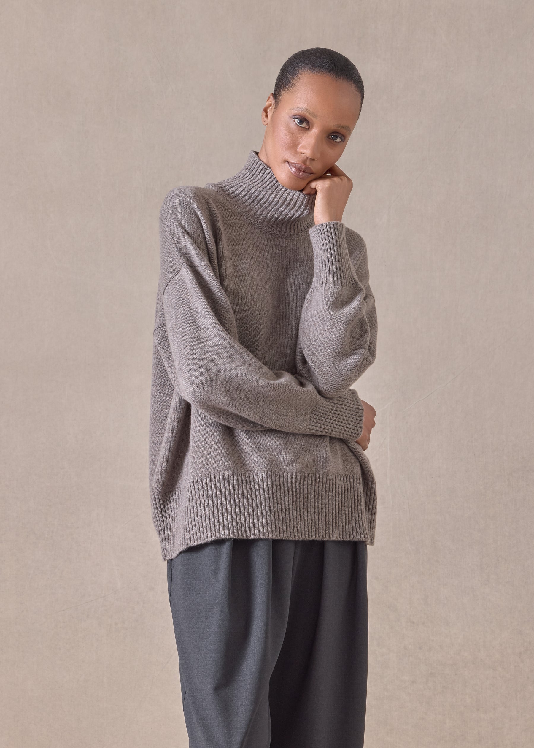 cashmere small long sleeve high neck sweater - mid