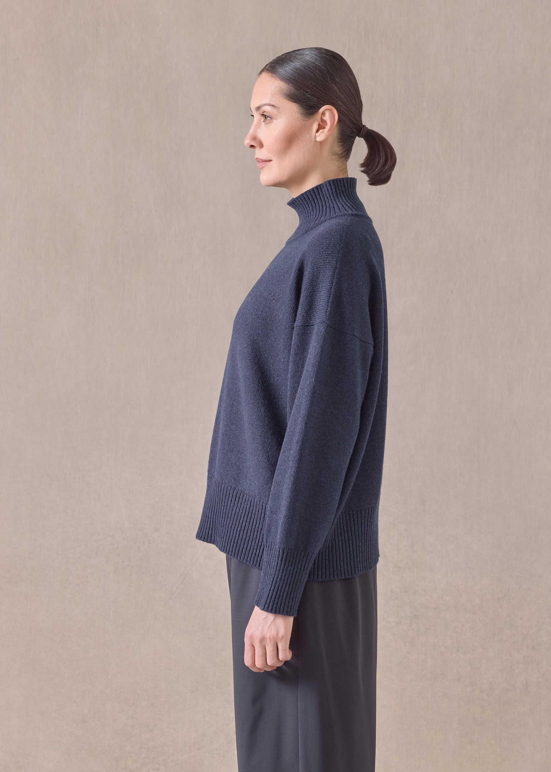 cashmere small long sleeve high neck sweater - mid