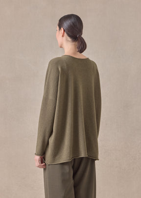 cashmere slim sleeve raw edge bateau neck - mid plus