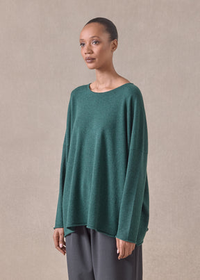 cashmere slim sleeve raw edge bateau neck - mid plus