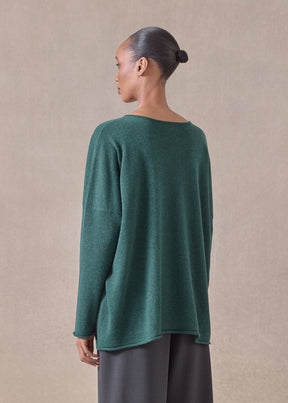 cashmere slim sleeve raw edge bateau neck - mid plus