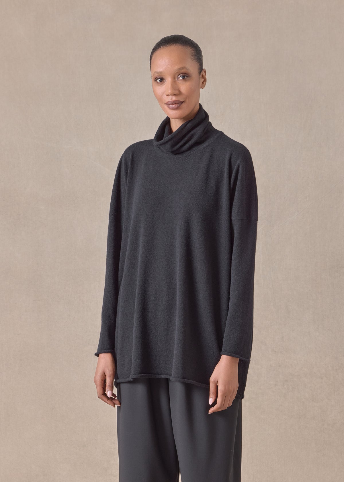cashmere slim sleeve raw edge scrunch neck sweater - mid plus