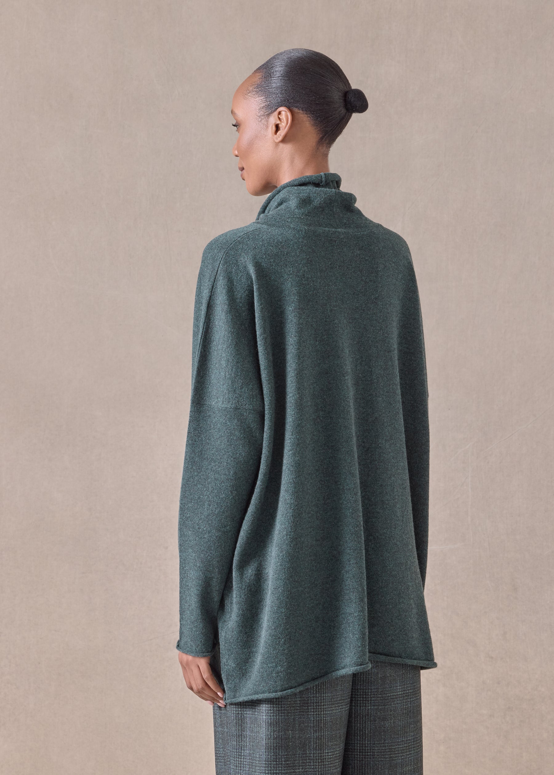 cashmere slim sleeve raw edge scrunch neck - mid plus
