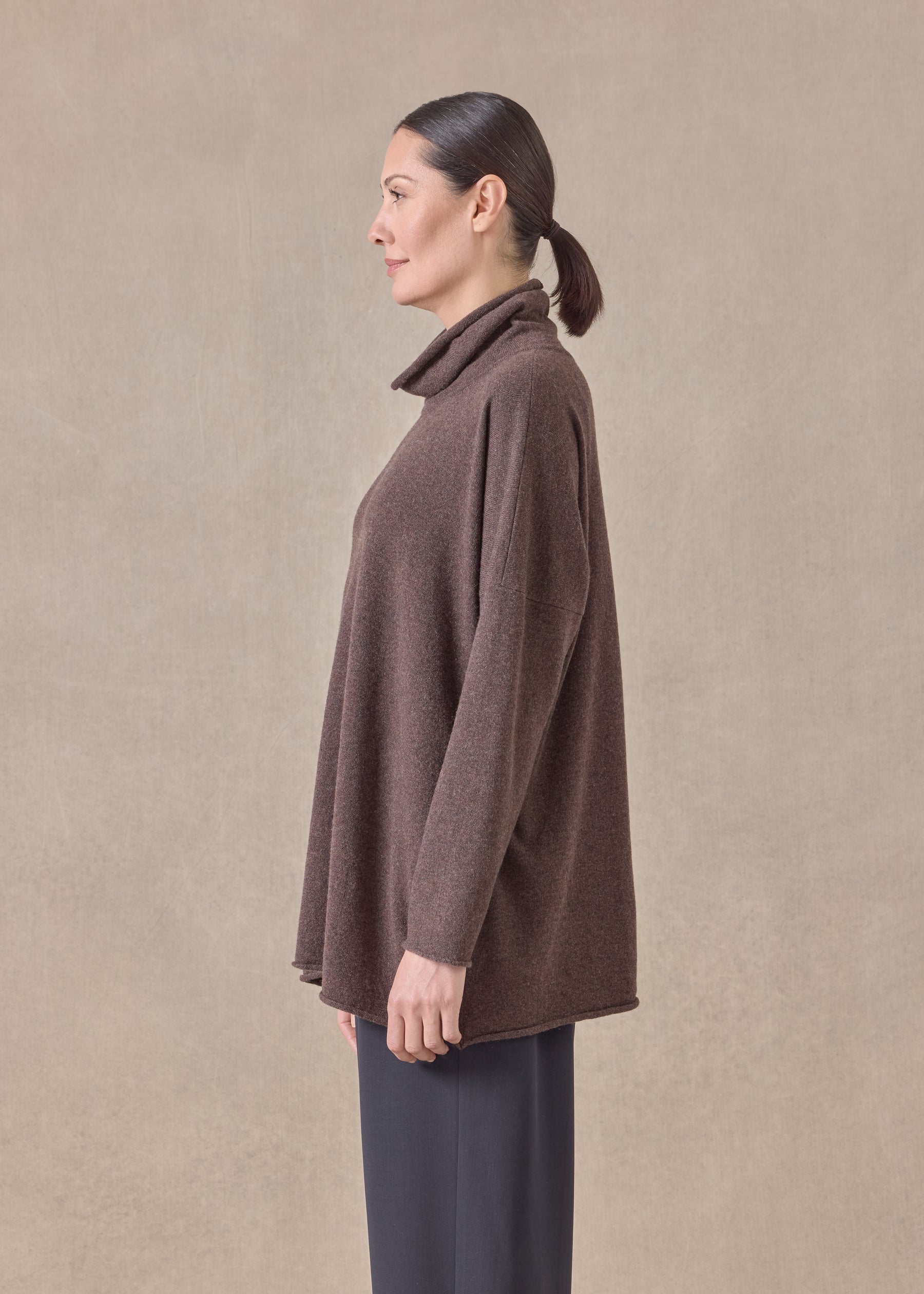 cashmere slim sleeve raw edge scrunch neck - mid plus