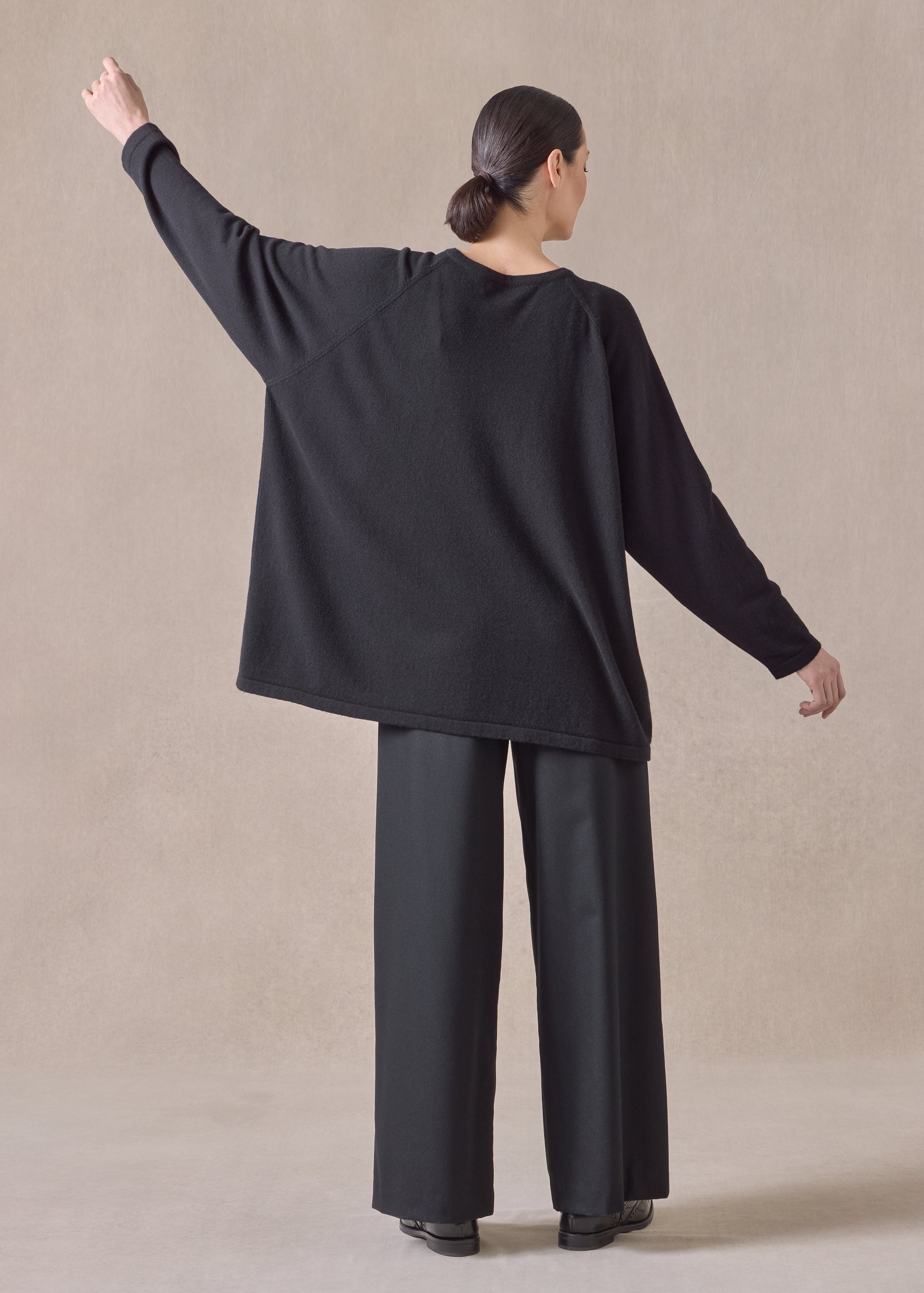 cashmere raglan sleeve round neck sweater - long
