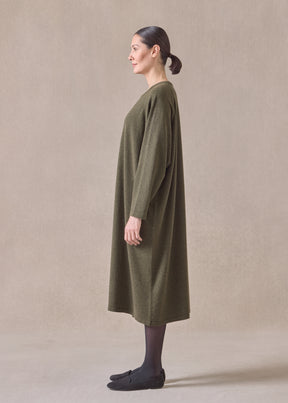 cashmere raglan sleeve round neck dress