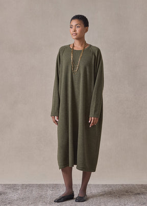 cashmere raglan sleeve round neck dress (mossbronze)