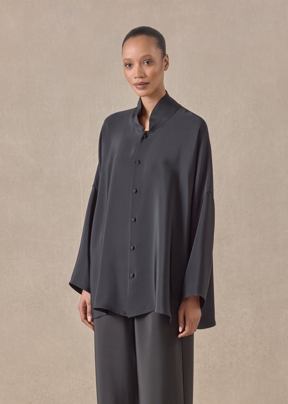＊新品＊23AW A&S Smocking Sleeve Blouse silk Satin Cowl Neck Short Sleeve Blouse | boohoo