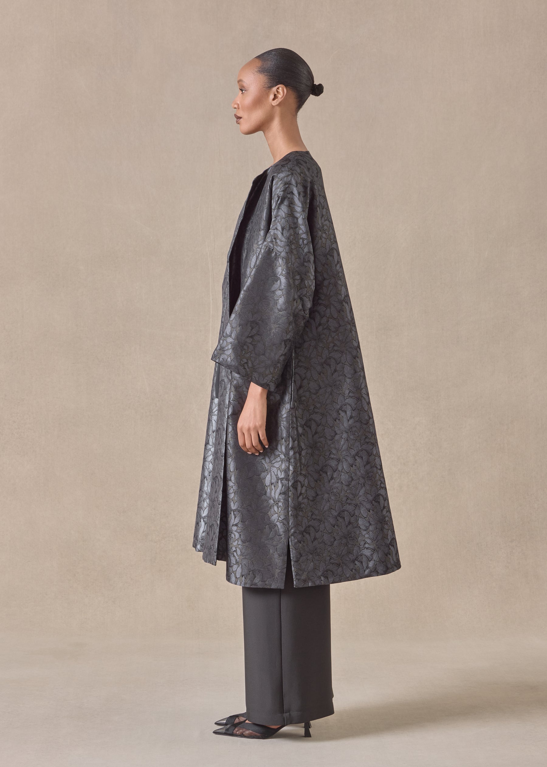 silk round neck chinese coat - 3/4 length (reversible)