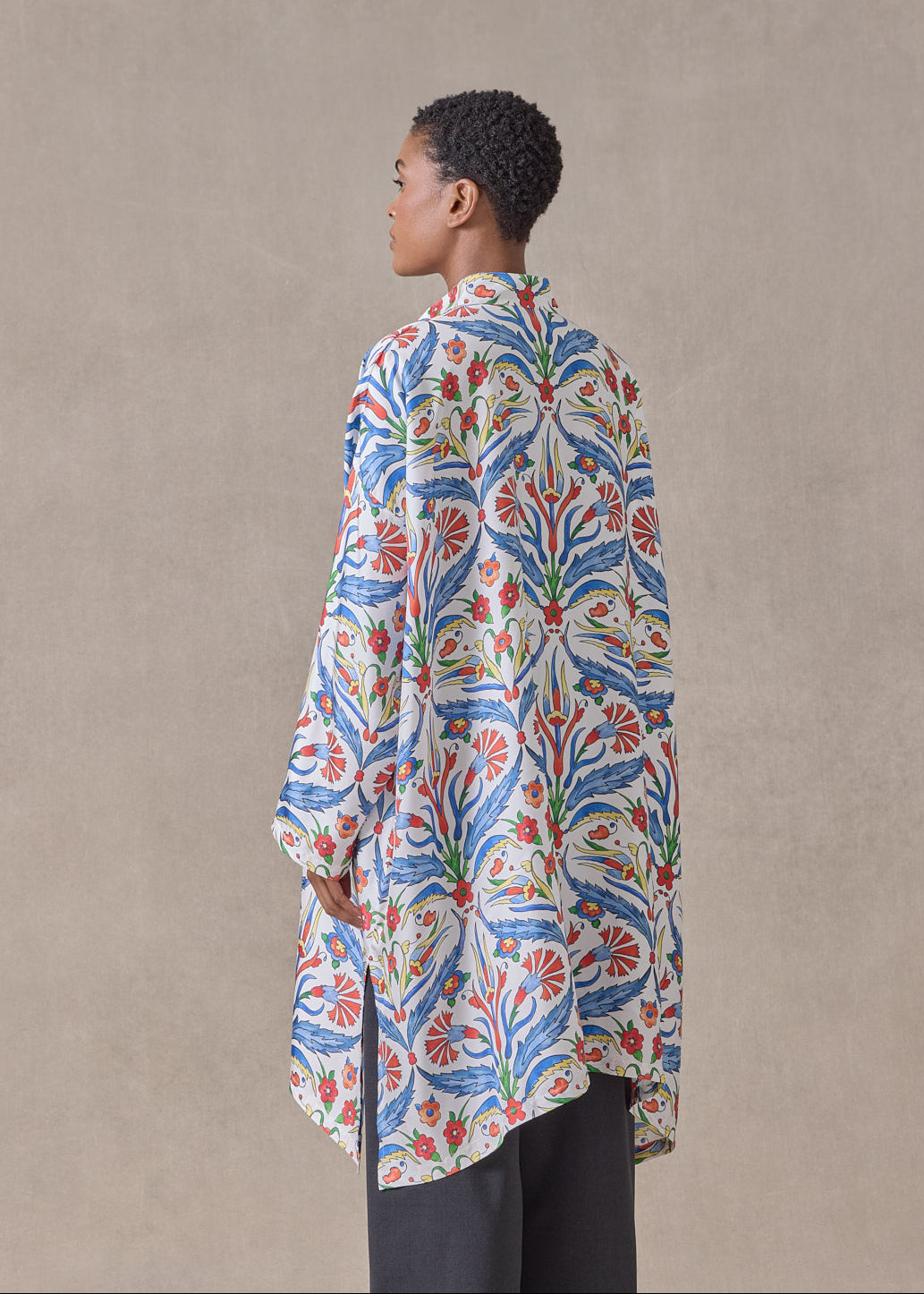 silk wide a-line collarless shirt - very long with slits (brightmulti)
