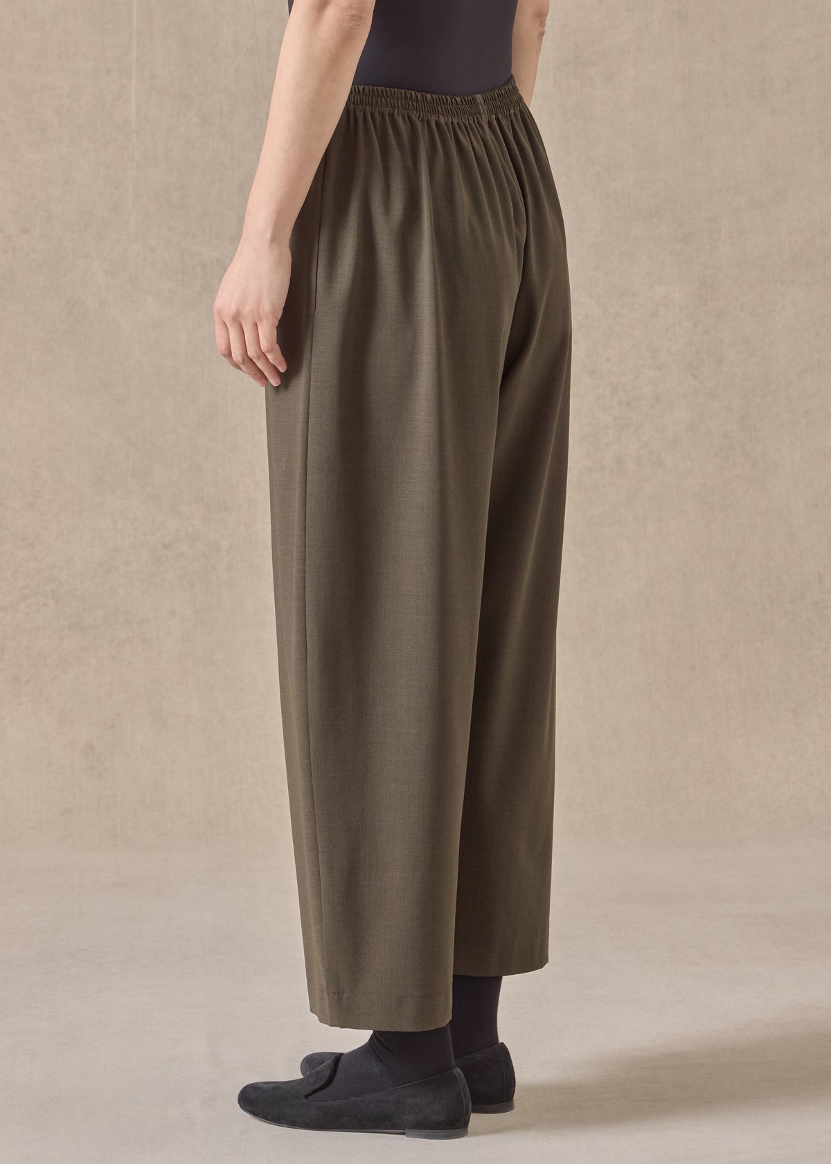 wool stretch japanese trouser (greenbronze)
