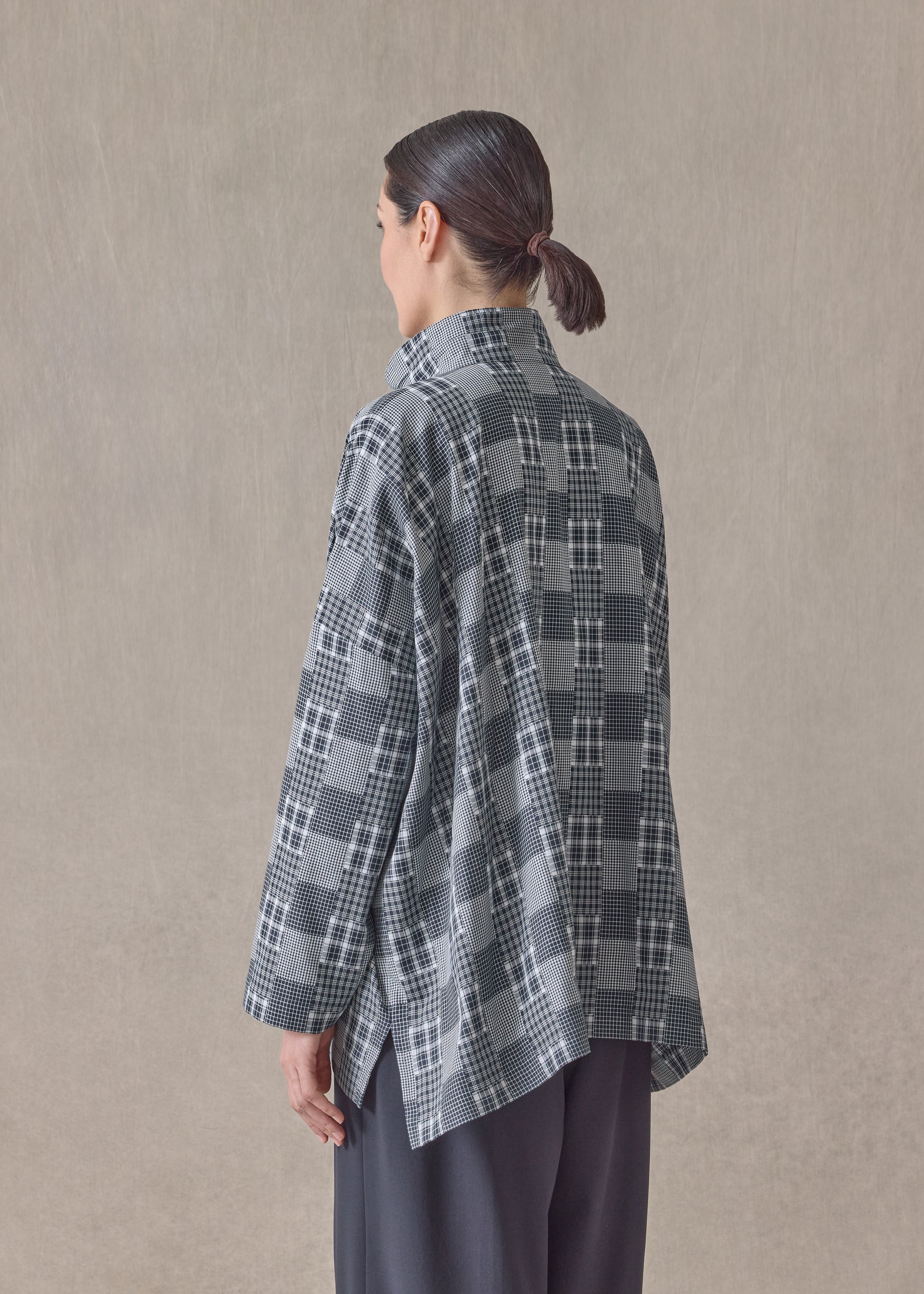 cotton wide longer back shirt with double stand collar-mid plus (navydark)