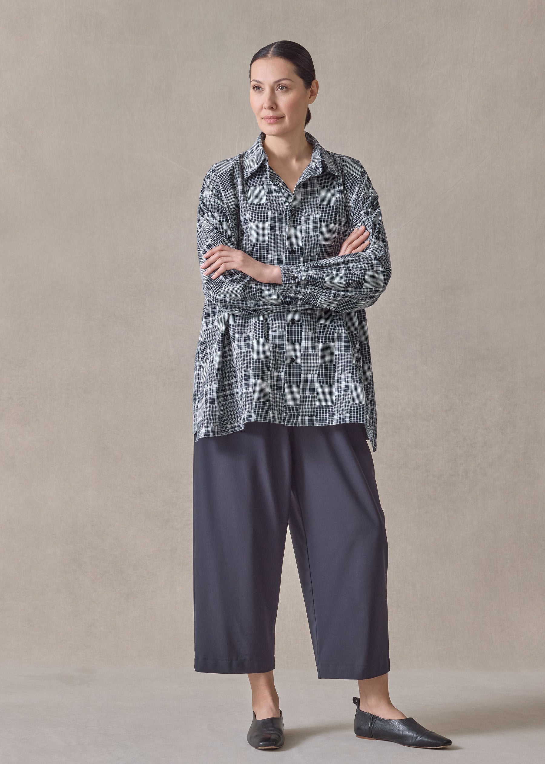 cotton slim a-line shirt with collar and stepped insert