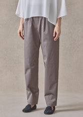 cotton stretch tapered regular trouser (mocha)