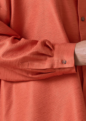 midweight silk plissé wide a-line shirt with collar - long (burntorange)
