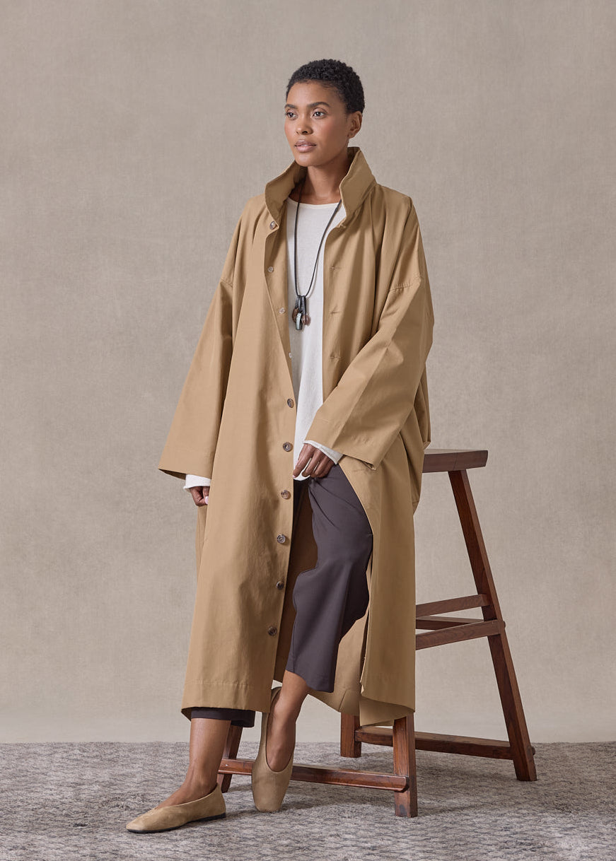 cotton mix smaller front larger back high neck raincoat with button away hood - full length (camel)