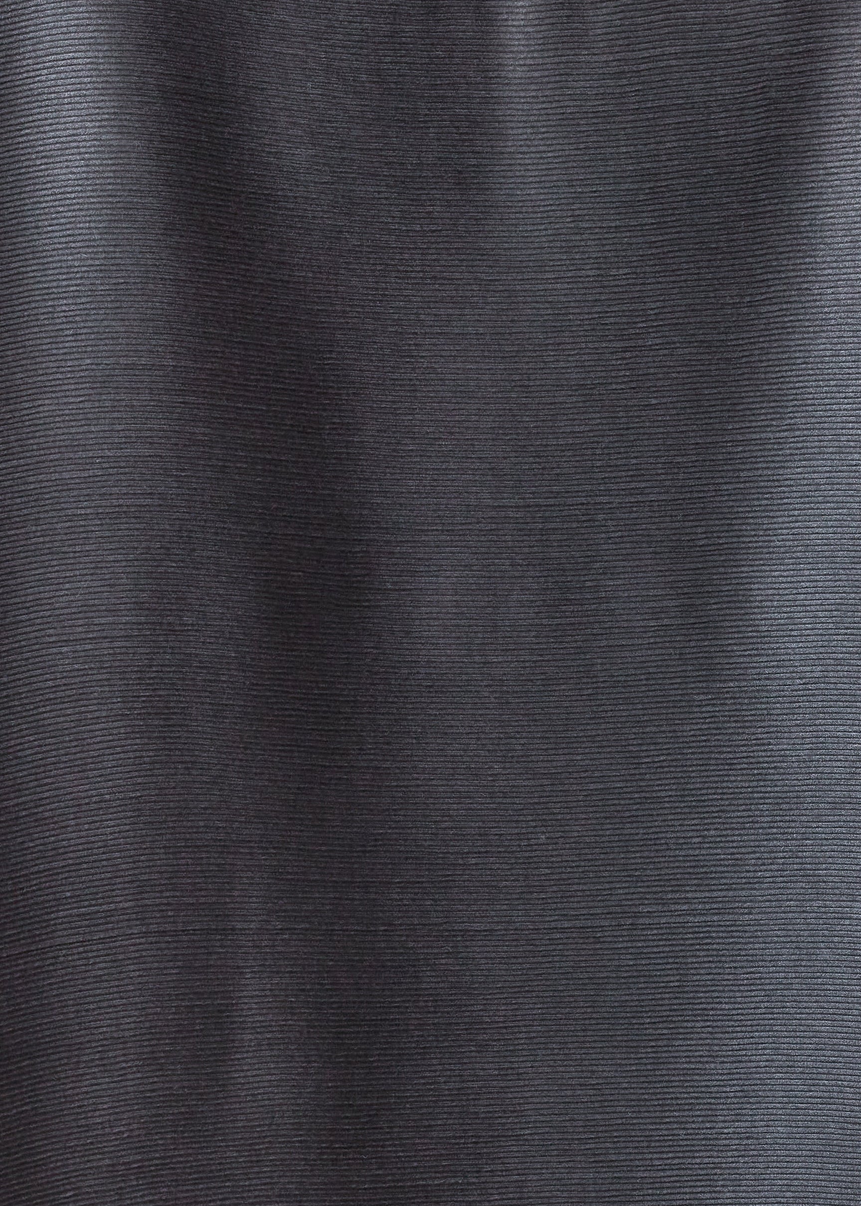 featherlight silk plissé a-line scoop neck top - mid plus (black)