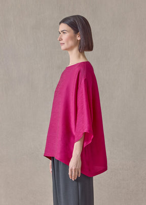 featherlight silk plissé a-line scoop neck top - mid plus (fuchsia)
