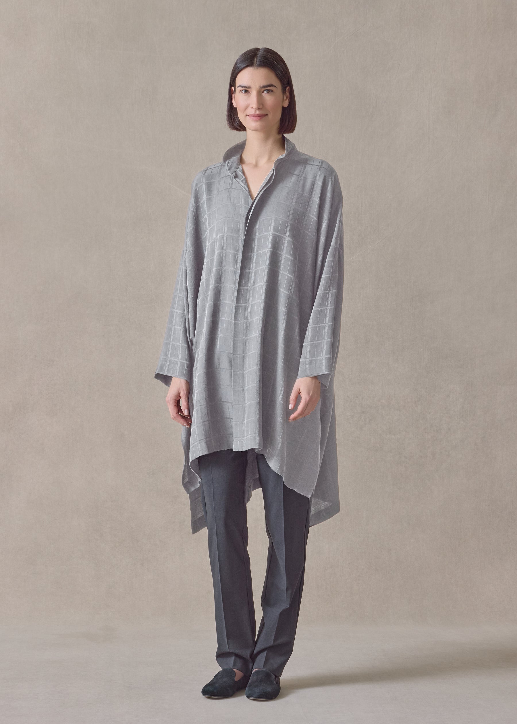 silk wide longer back double stand collar shirt-very long with slits (silver)