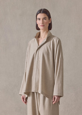 wool cashmere stretch wide longer back shirt with double stand collar - mid plus (natural)