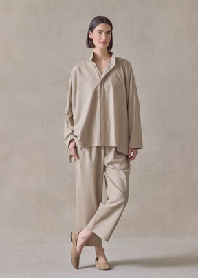 wool cashmere stretch wide longer back shirt with double stand collar - mid plus (natural)