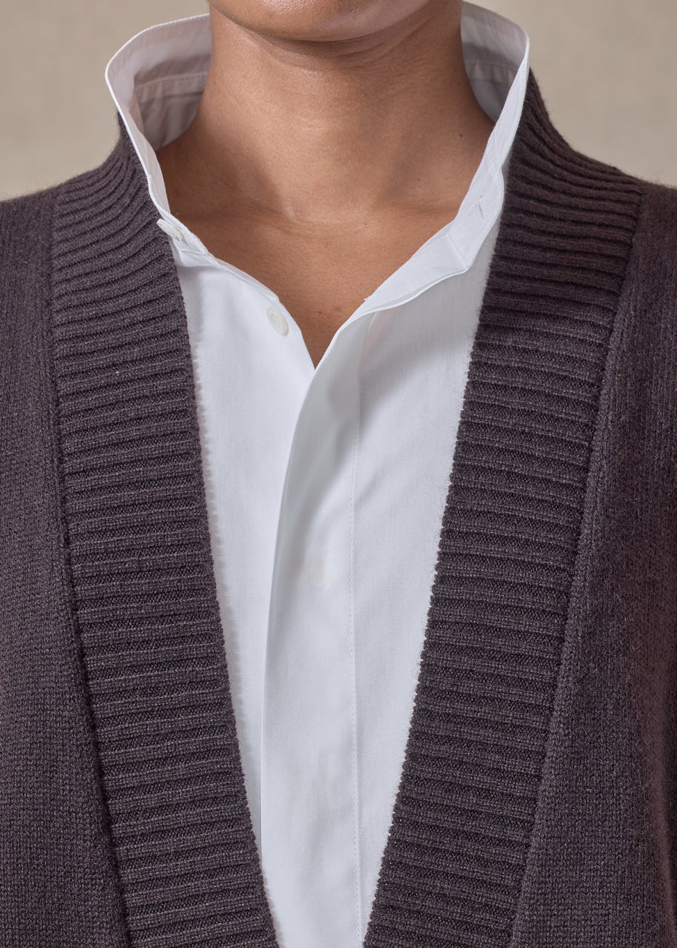 cashmere a-line sleeveless deep v-neck - mid plus (cocoa)