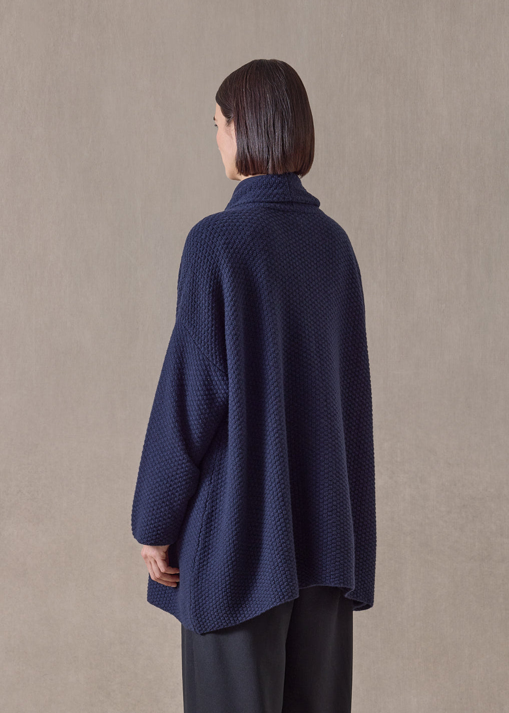 cashmere a-line scrunch shawl collar cardigan - long (navydark)