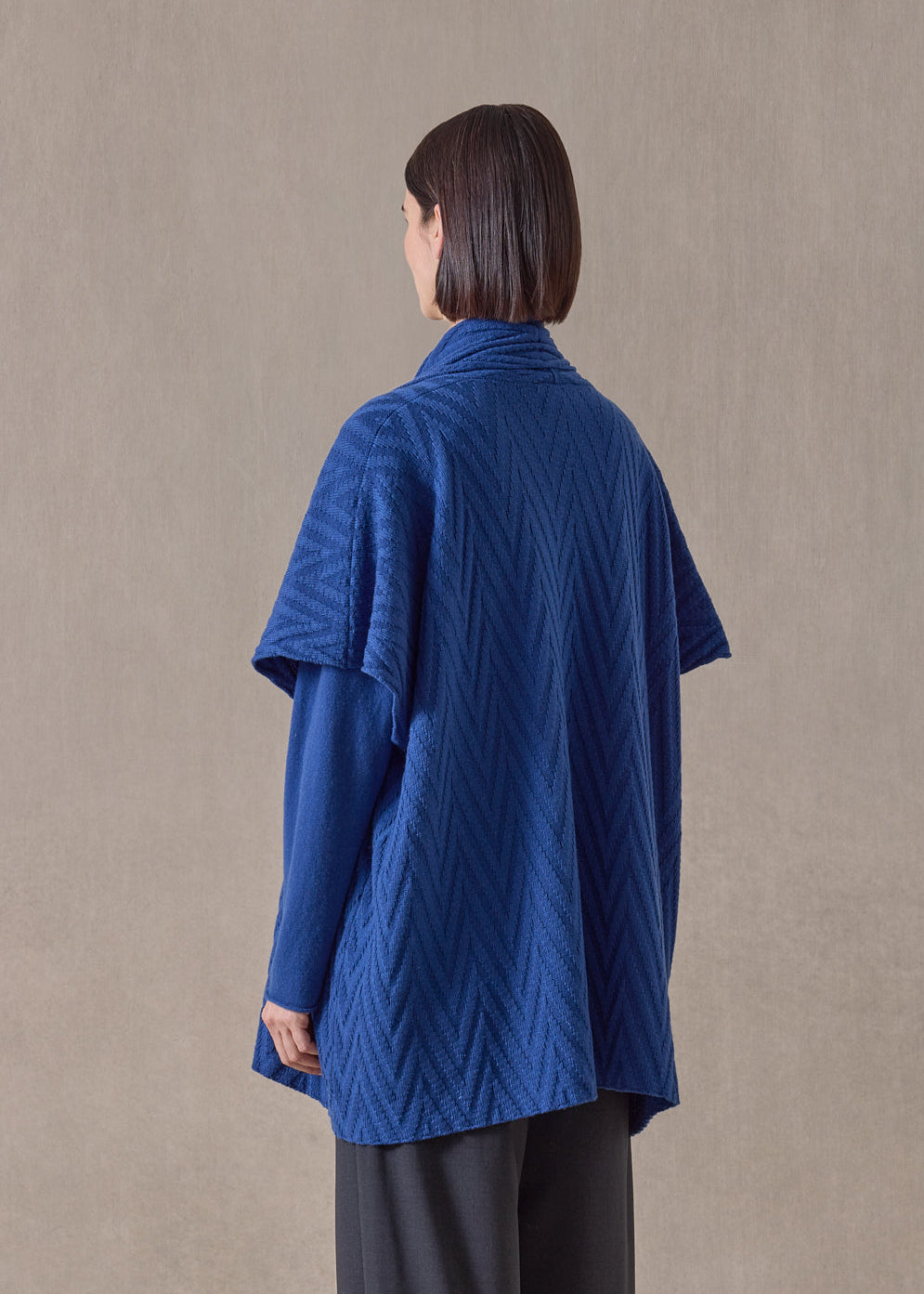 cashmere wide sleeveless scrunch shawl collar cardigan - long plus (deepblue)