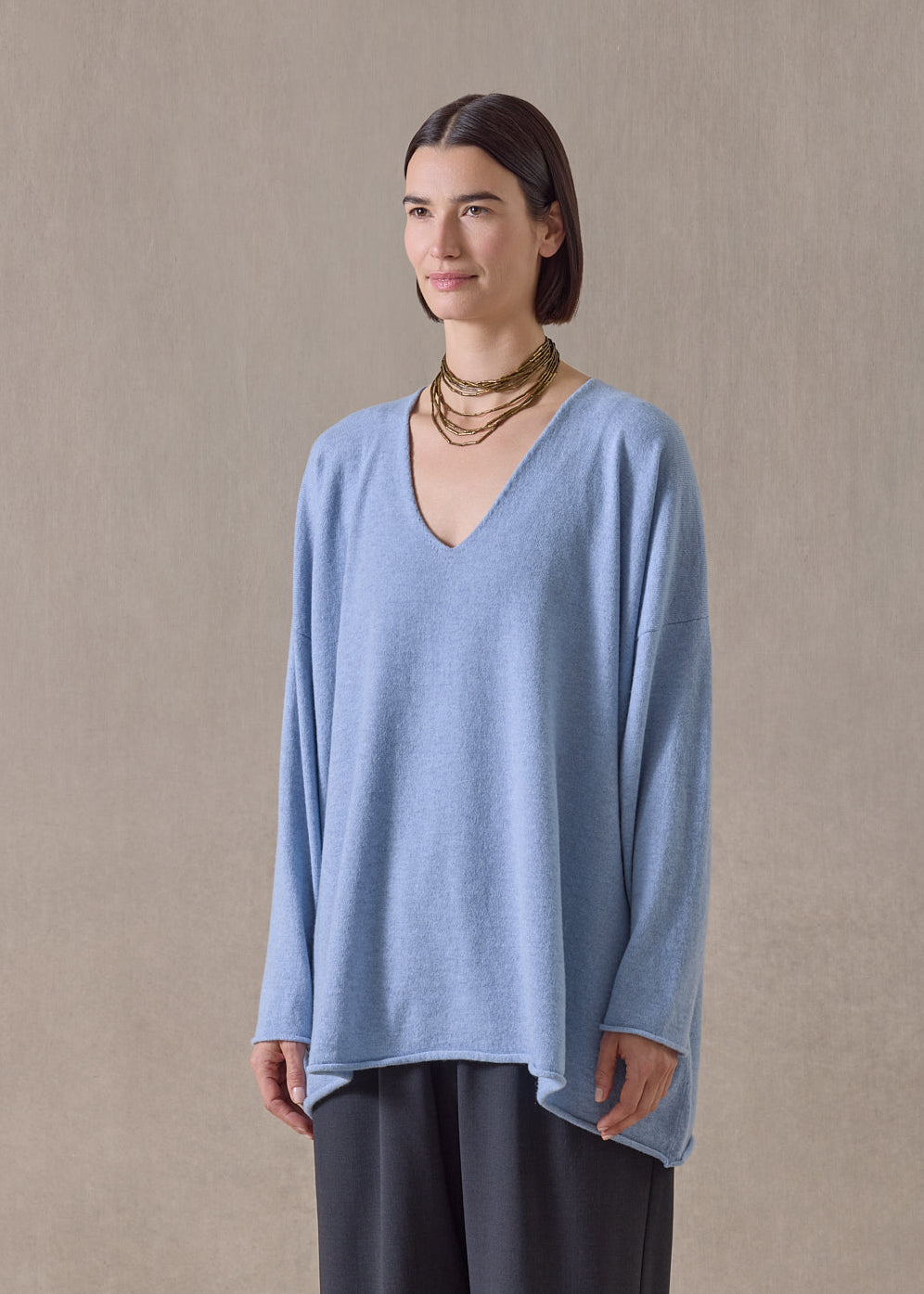 cashmere a-line v-neck sweater - long (bluewater)
