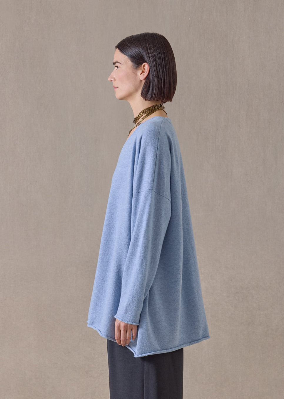 cashmere a-line v-neck sweater - long (bluewater)
