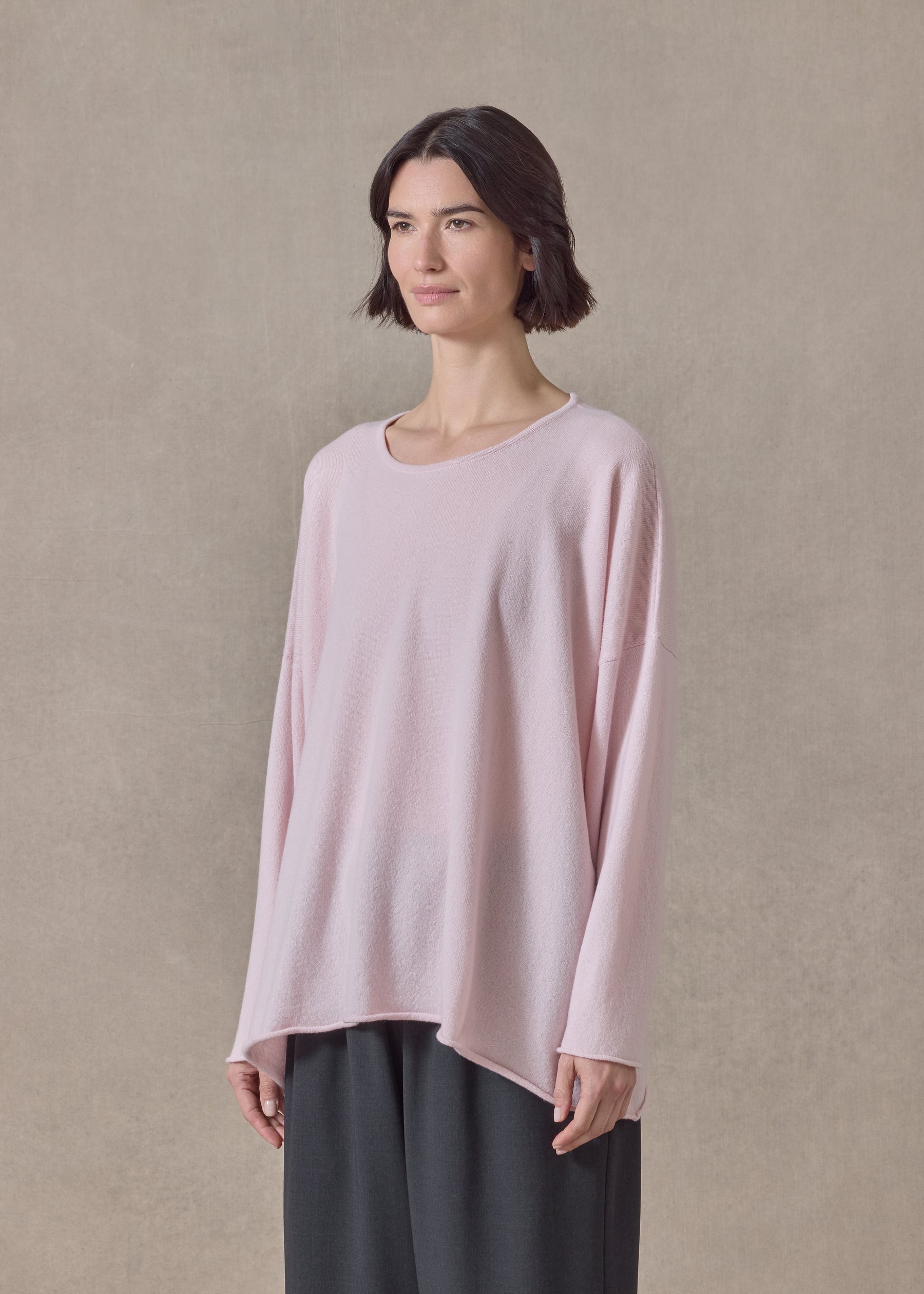 cashmere a-line bateau neck sweater - mid plus (cherryblossom)