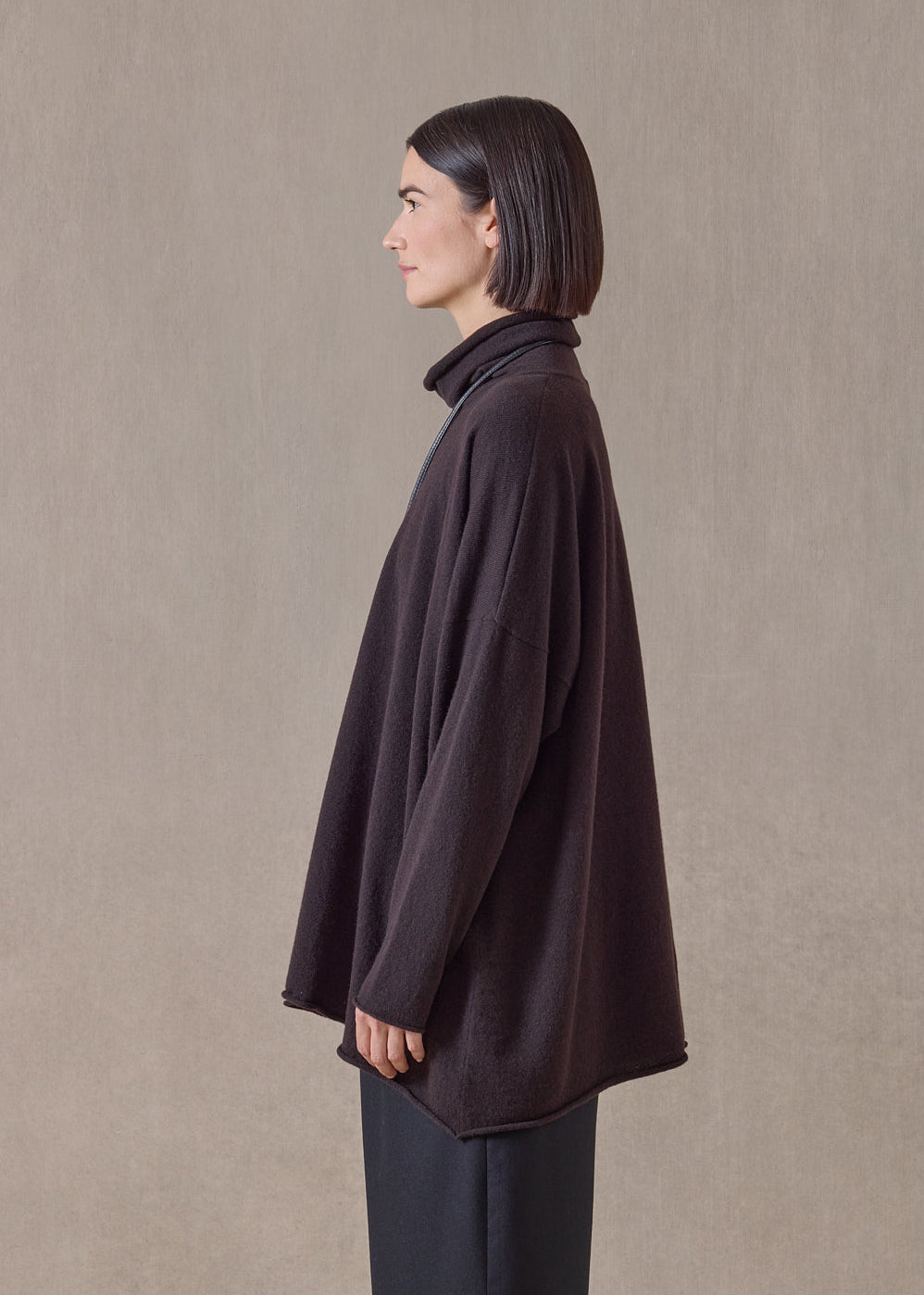 cashmere a-line scrunch neck neck sweater - long (cocoa)